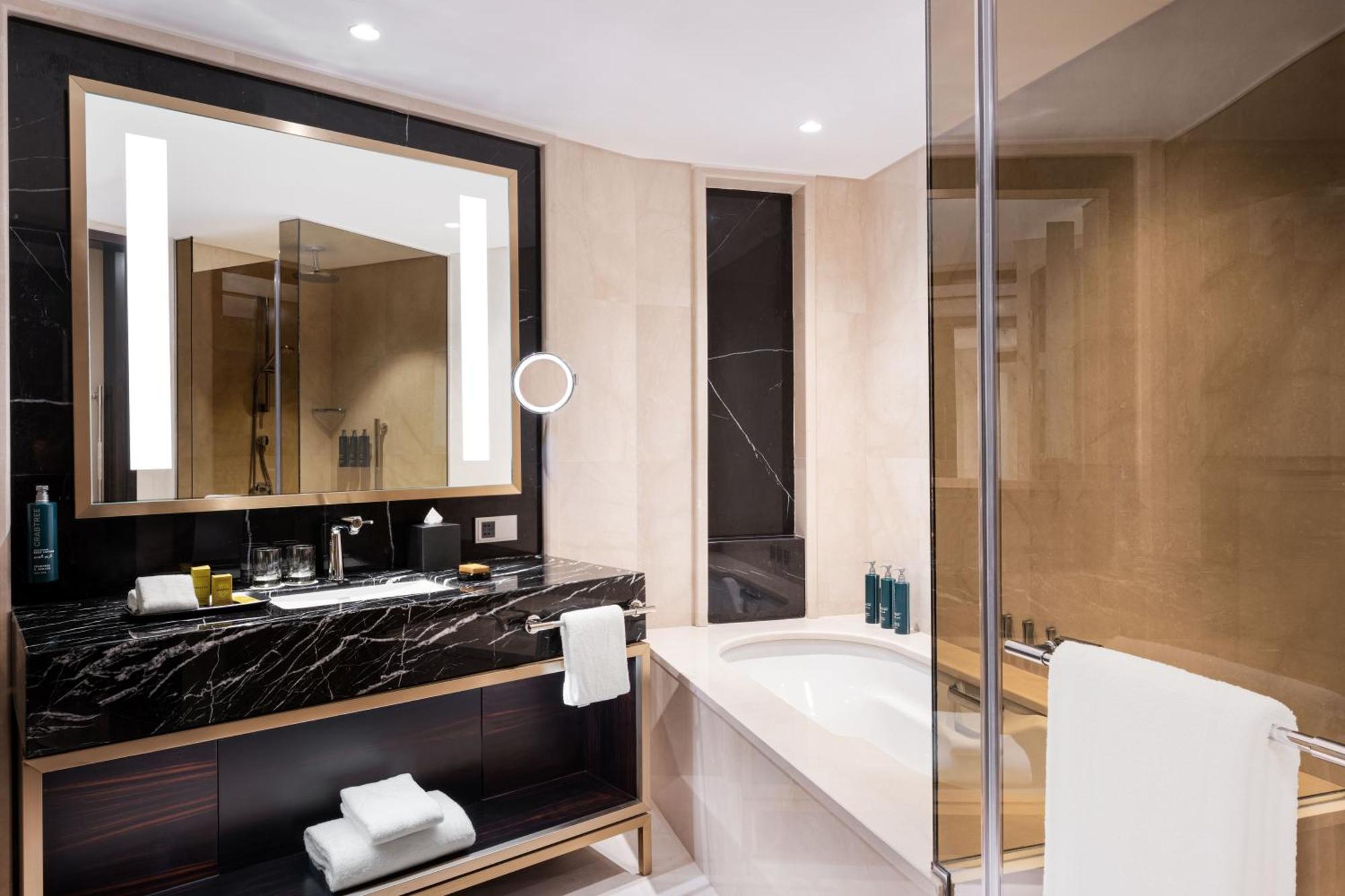 Hilton Riyadh Olaya ภายนอก รูปภาพ